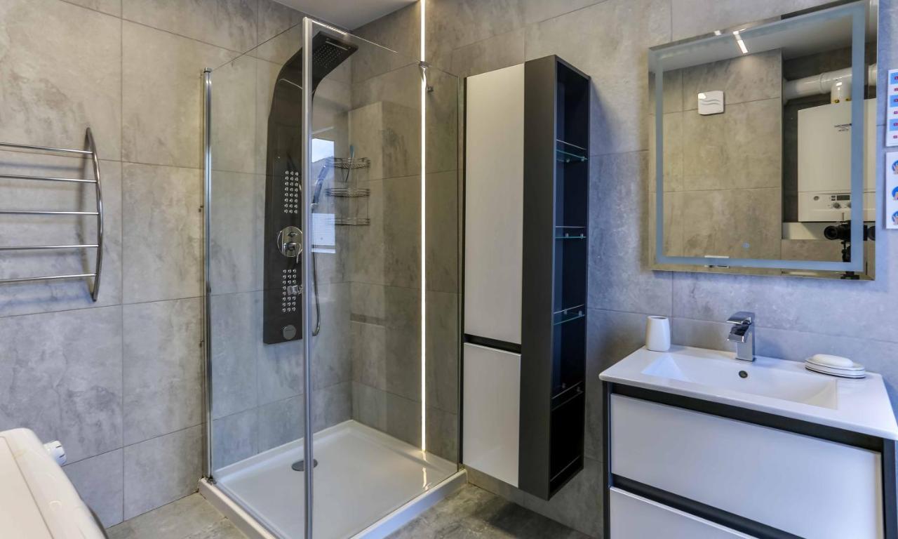 Apartament Led Sonoma Щирк Екстер'єр фото