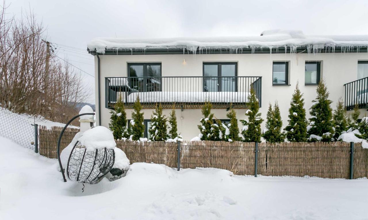 Apartament Led Sonoma Щирк Екстер'єр фото